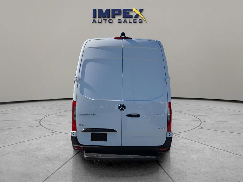 Used 2025 Mercedes-Benz Sprinter 2500 image 4