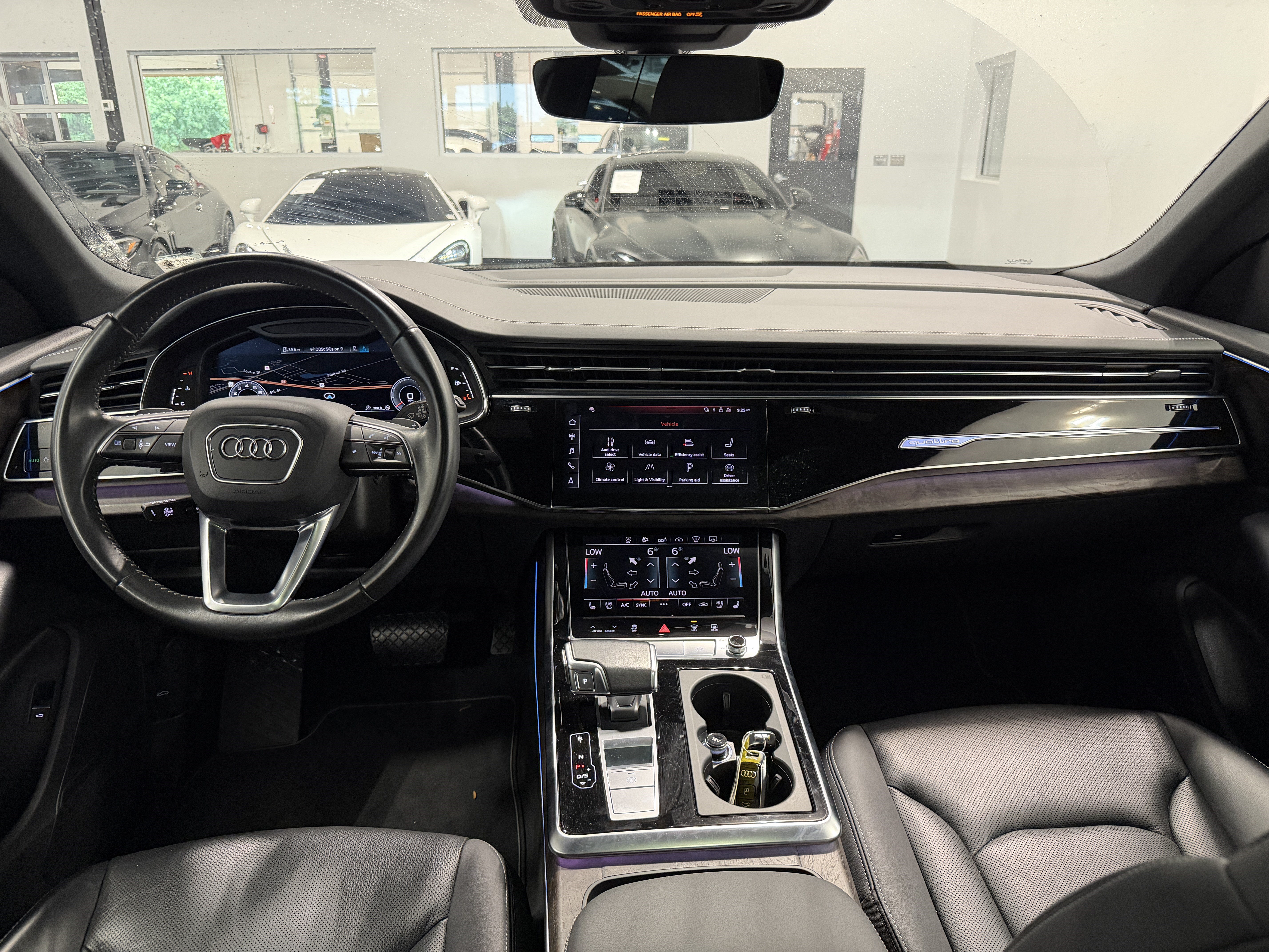 Used 2020 Audi Q8 Prestige w/ Prestige Package AWD/4WD image 12