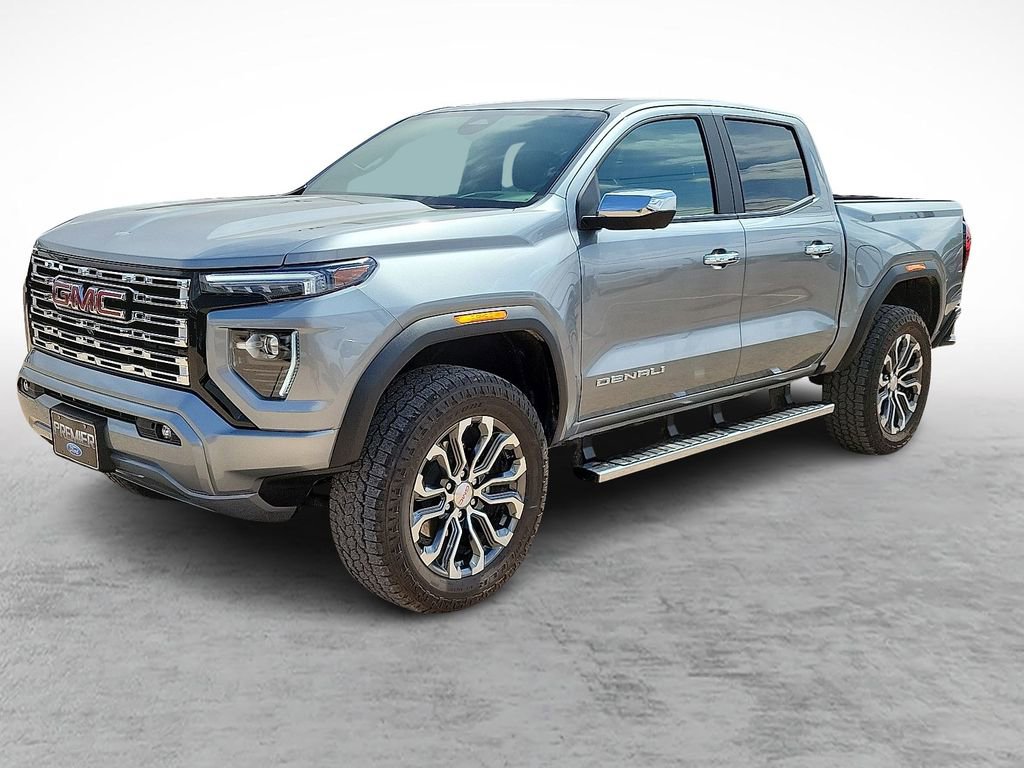 Used 2026 GMC Canyon Denali image 5