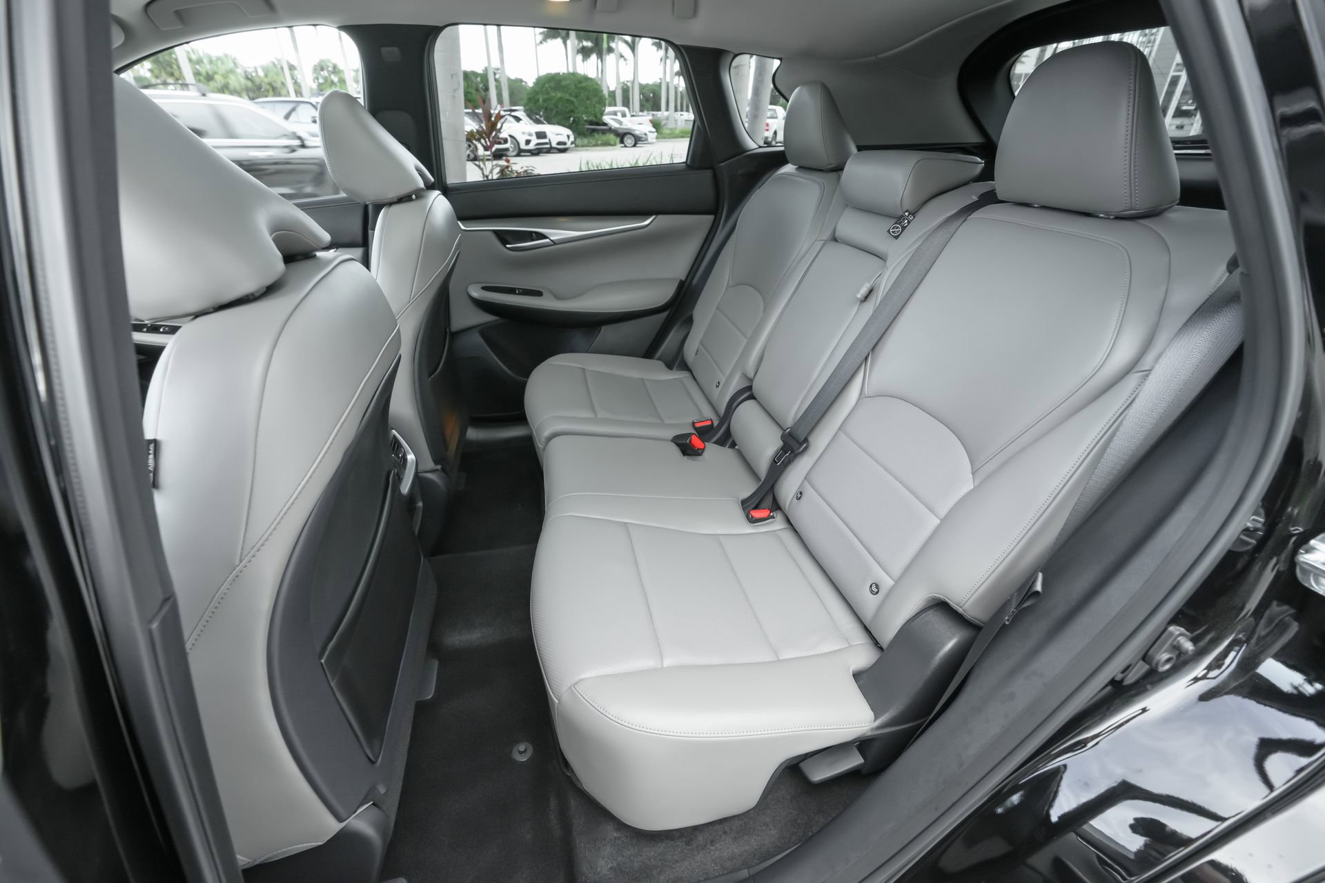 Used 2025 INFINITI QX50 Luxe image 31
