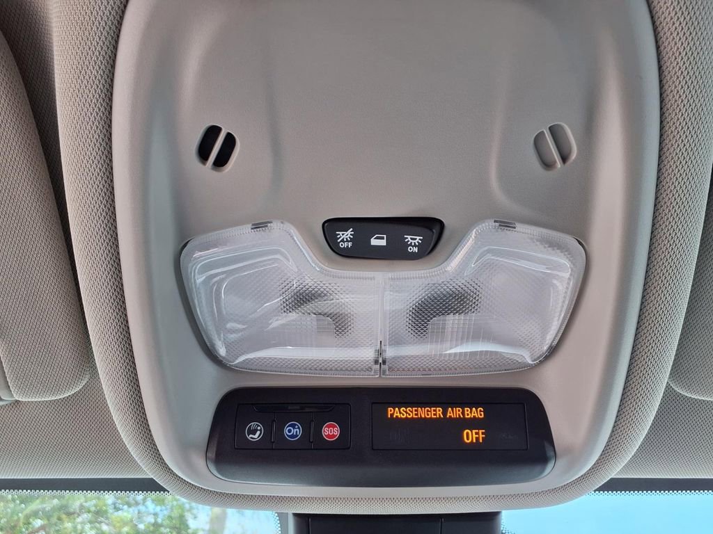 Used 2025 Buick Encore GX Sport Touring FWD image 25