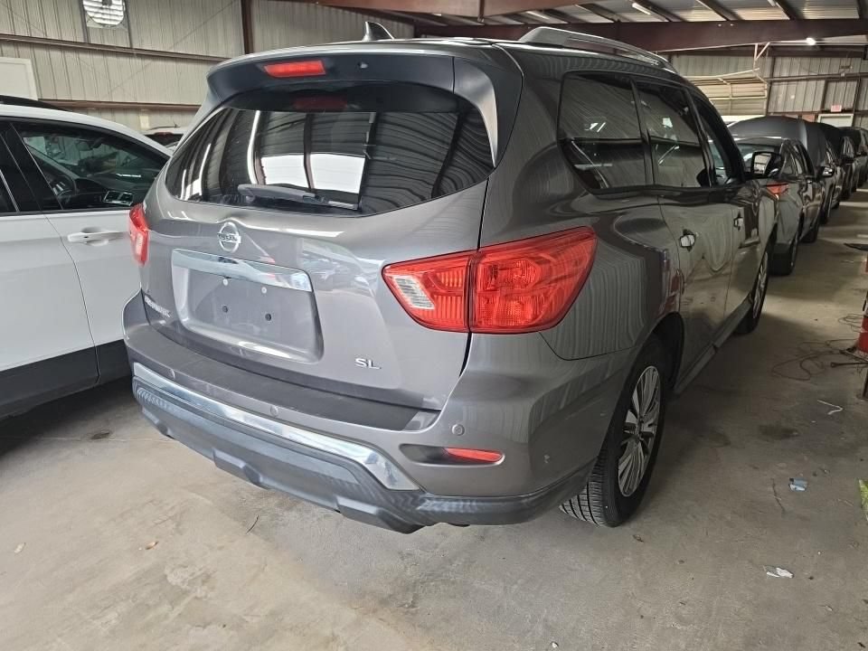 Used 2019 Nissan Pathfinder SL FWD image 3