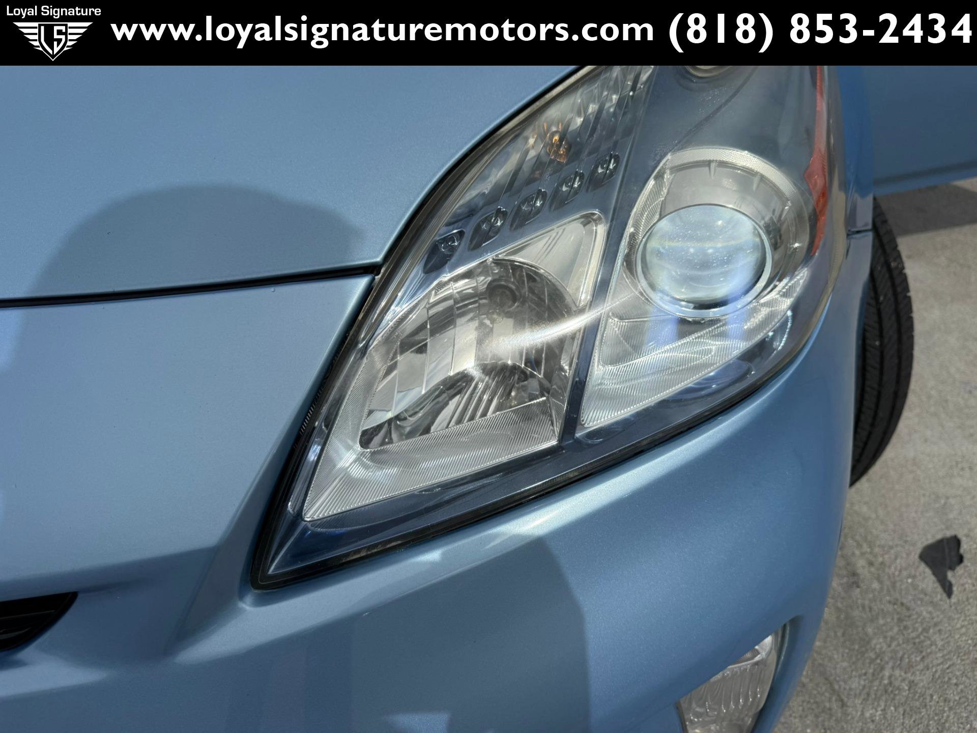 Used 2015 Toyota Prius Prime Plug-In Hybrid image 36