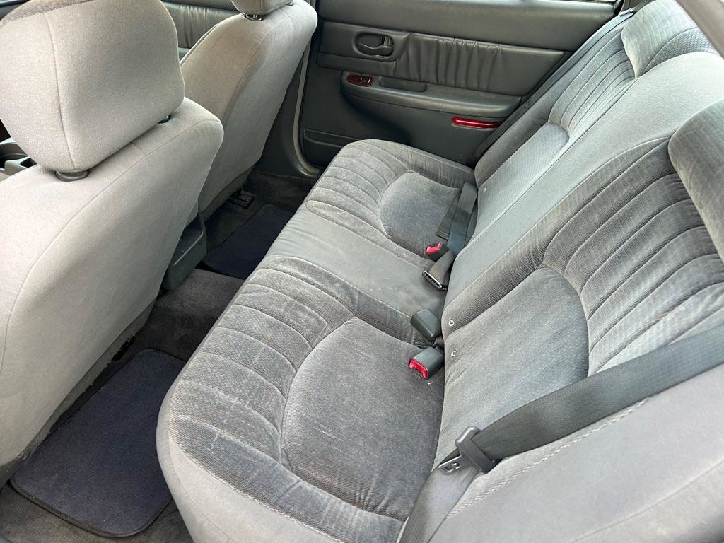 Used 2004 Buick Century Custom FWD image 12