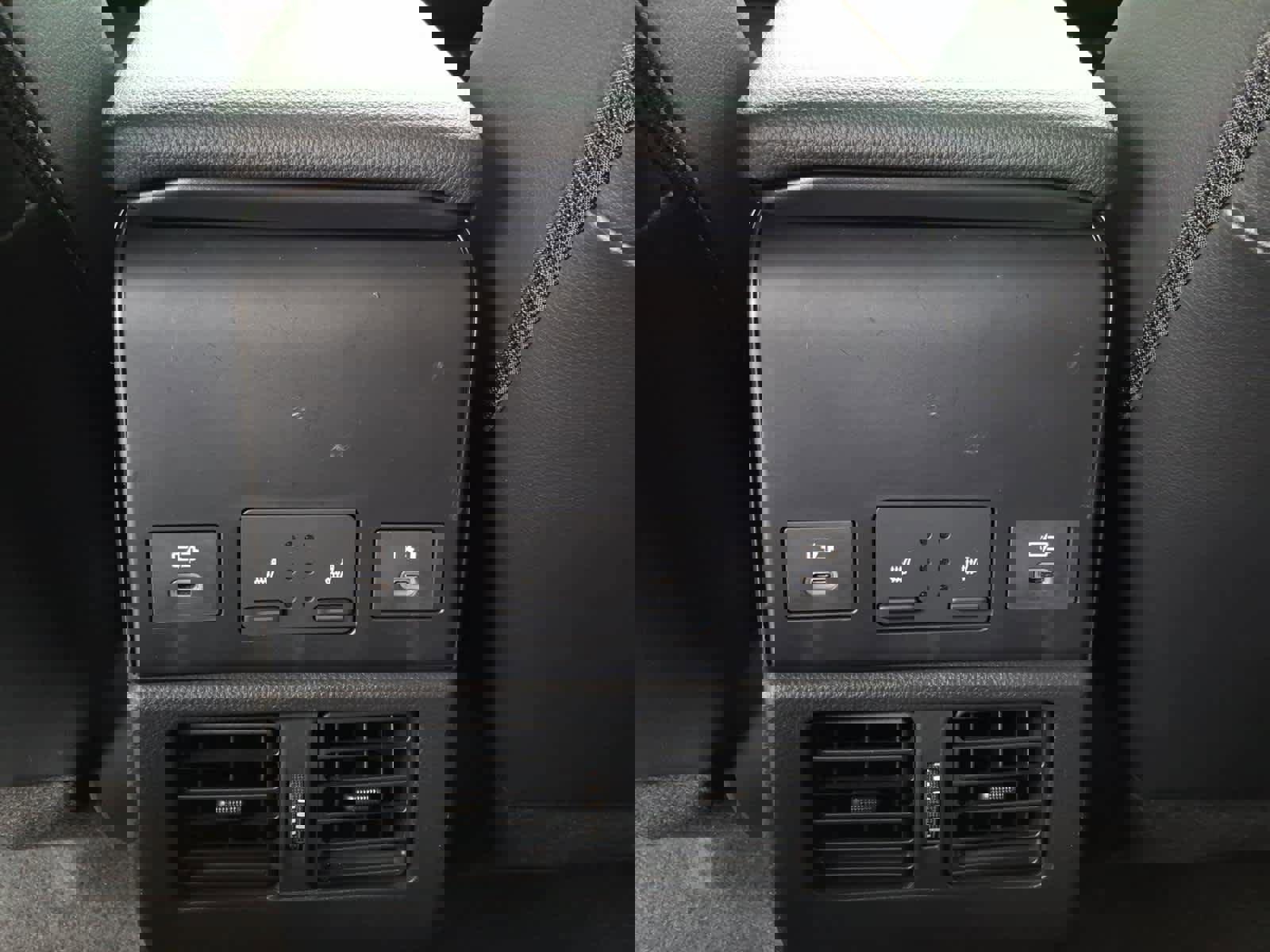 Certified 2023 Subaru Solterra AWD image 35