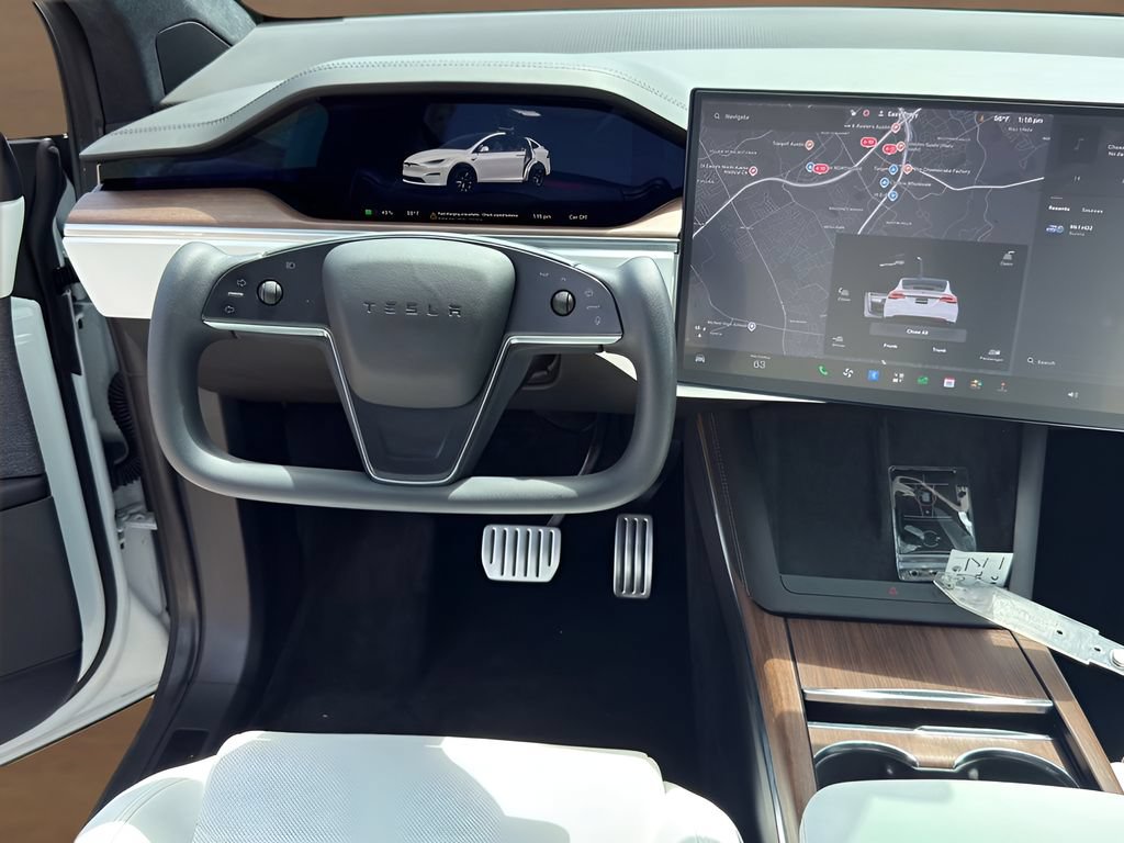 Used 2023 Tesla Model X AWD/4WD image 24