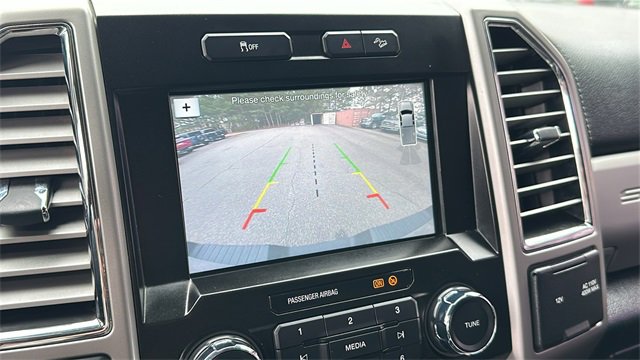 Used 2017 Ford F250 Lariat w/ Chrome Package image 30