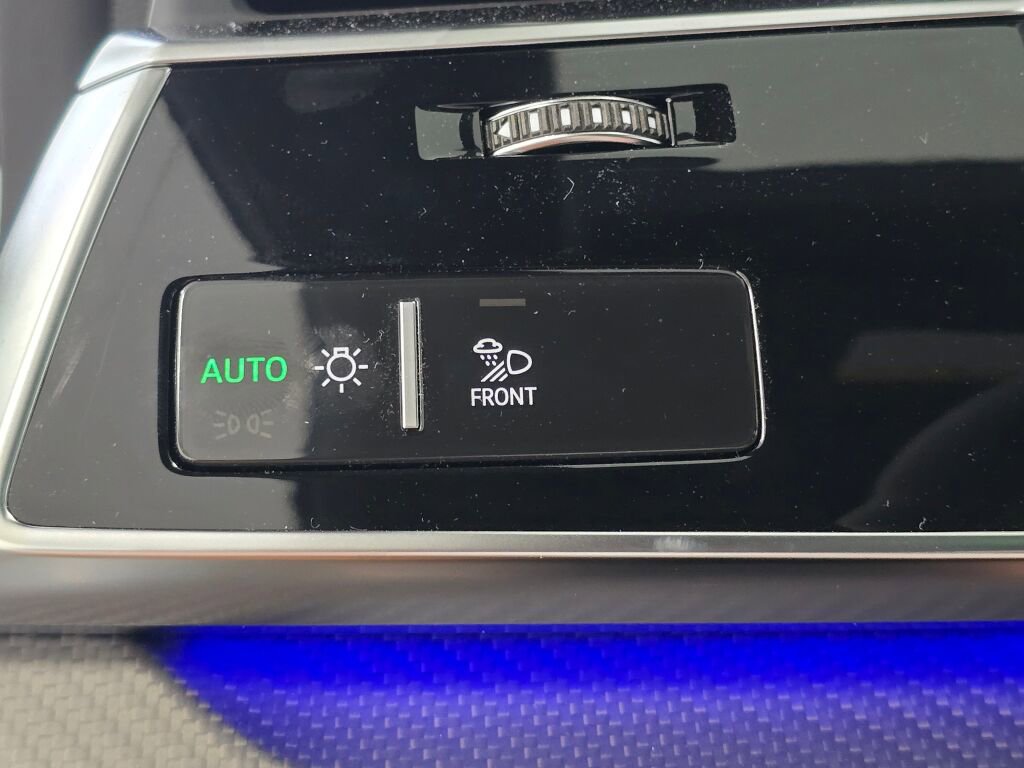 New 2025 Audi RS Q8 performance image 25