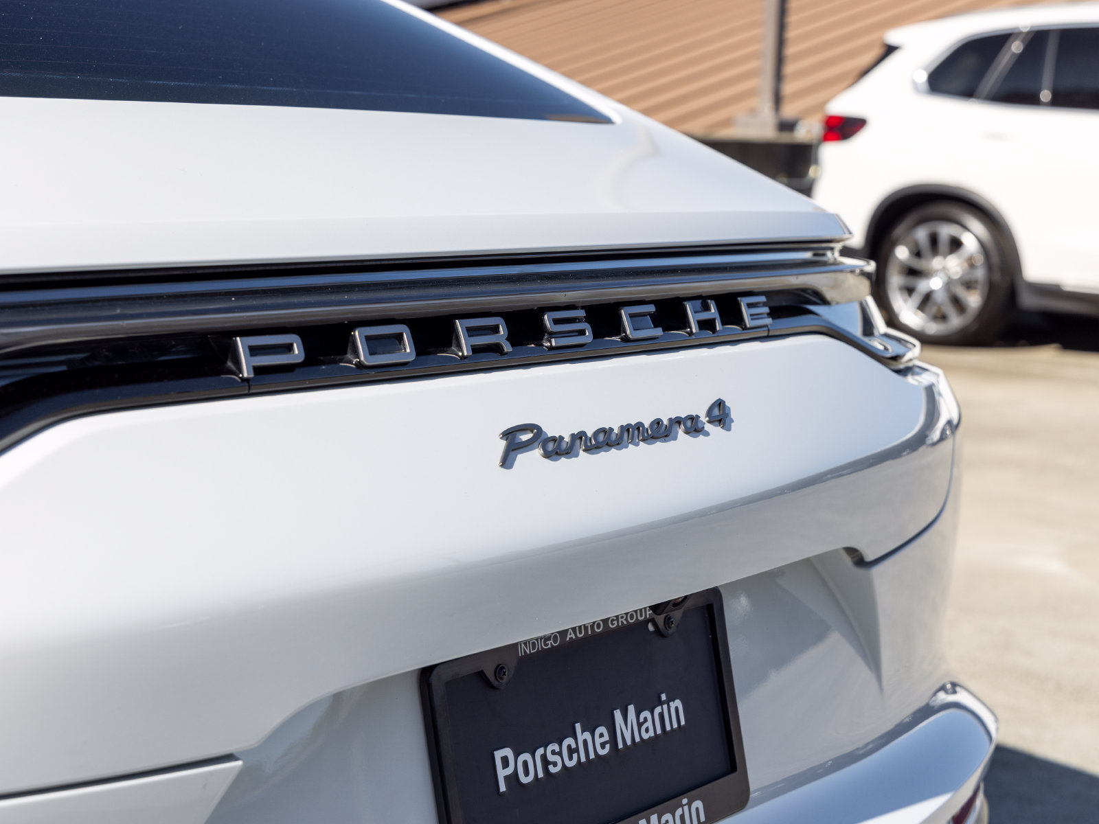 Used 2023 Porsche Panamera 4 Platinum Edition AWD/4WD image 21