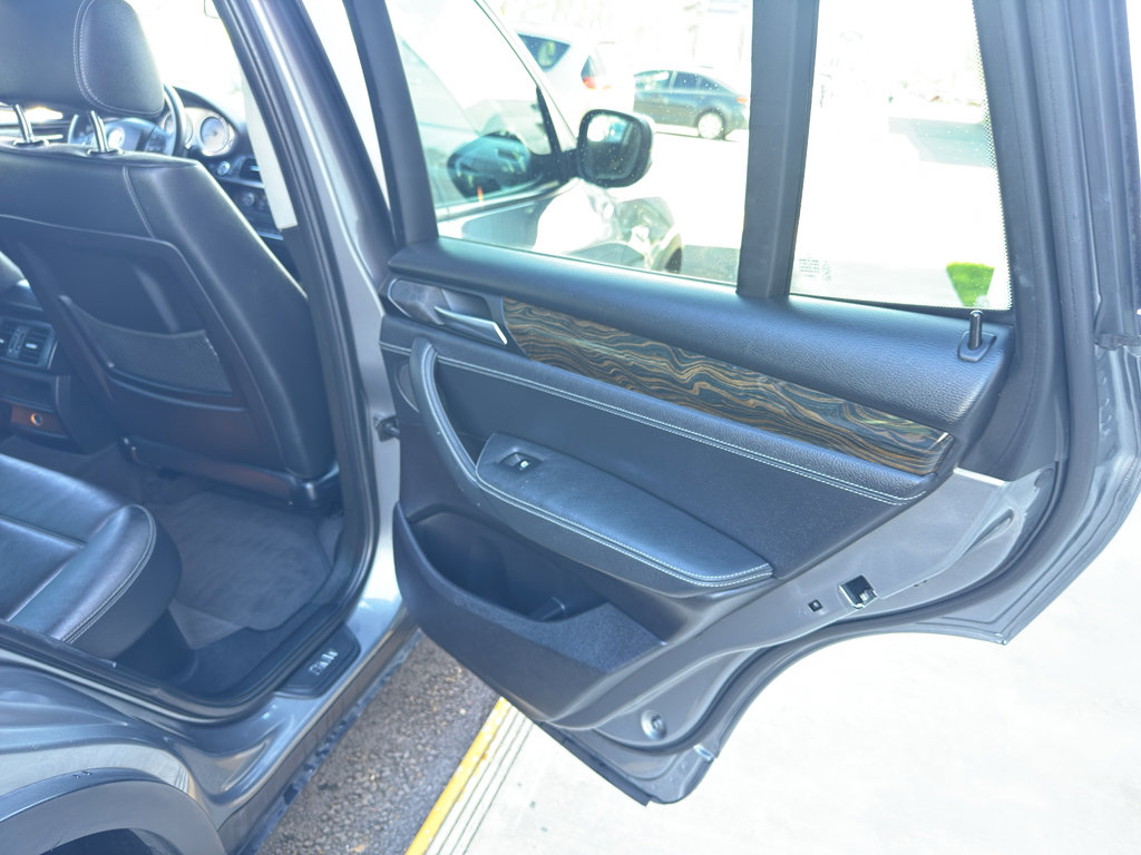 Used 2013 BMW X3 xDrive28i image 16