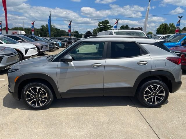 Certified 2024 Chevrolet TrailBlazer LT AWD/4WD image 9