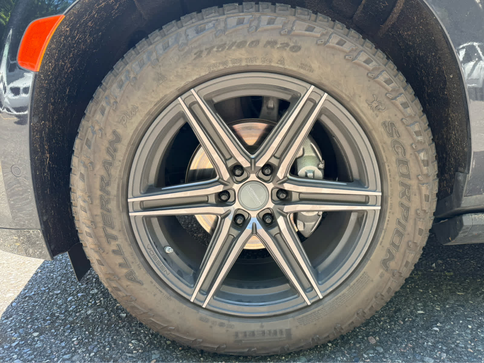 Used 2022 Cadillac Escalade Sport Platinum w/ Heavy-Duty Trailer Package AWD/4WD image 9