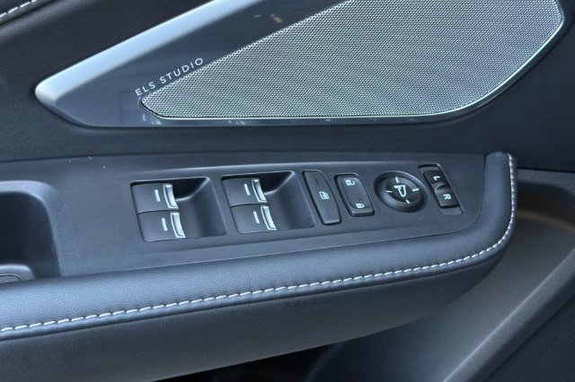 Used 2019 Acura RDX w/ Technology Package FWD image 12