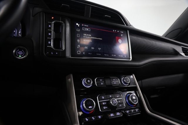 Used 2023 GMC Yukon Denali AWD/4WD image 25