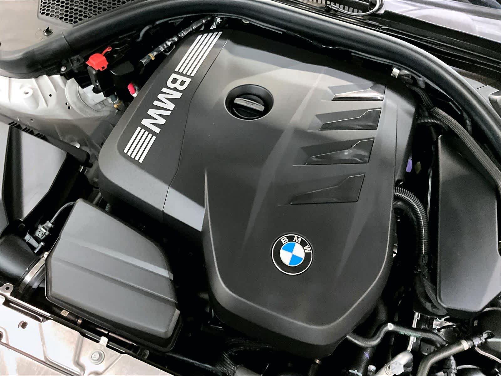 Used 2025 BMW 330i Sedan w/ Convenience Package RWD image 34