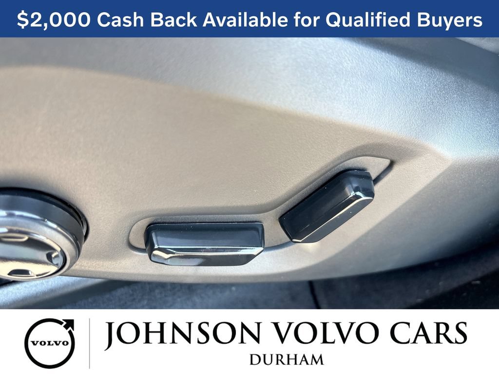 New 2026 Volvo XC60 T8 Ultra w/ Climate Package AWD/4WD image 14