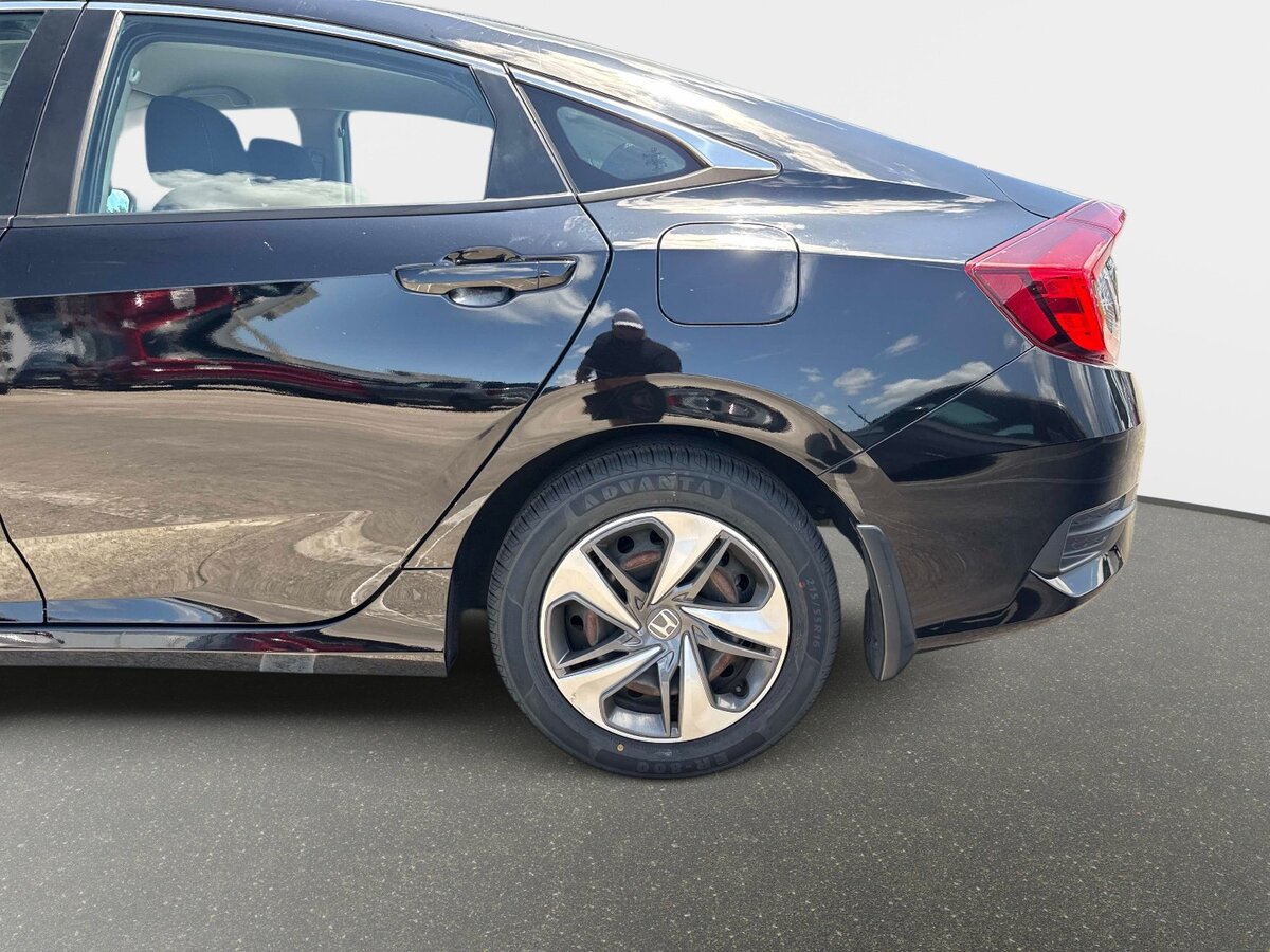 Used 2020 Honda Civic LX image 9