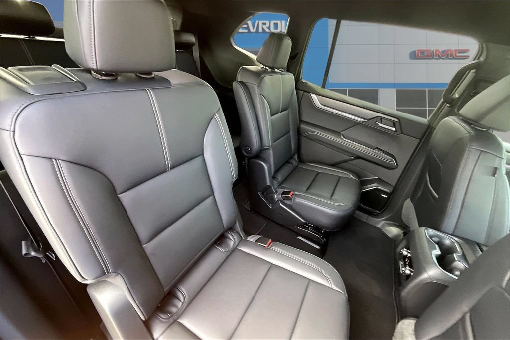 New 2026 GMC Acadia Elevation w/ Black Edition FWD image 10