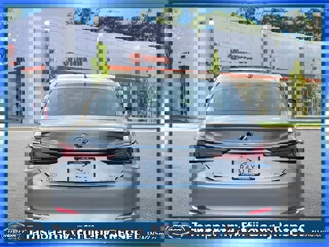 Used 2023 Lexus ES 350 w/ Premium Package image 7