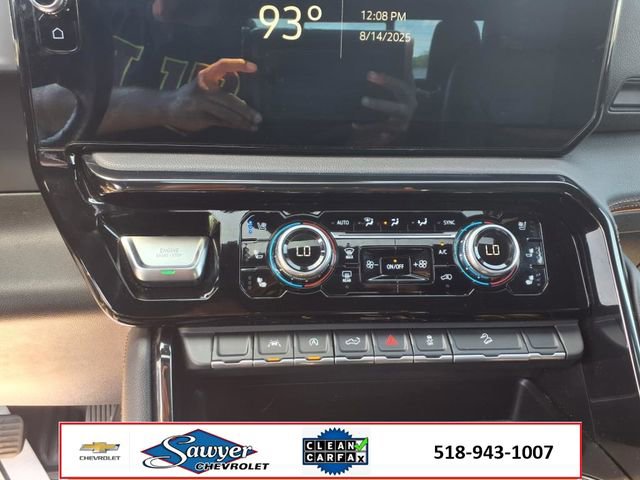 Used 2022 GMC Sierra 1500 AT4 w/ AT4 Preferred Package AWD/4WD image 17