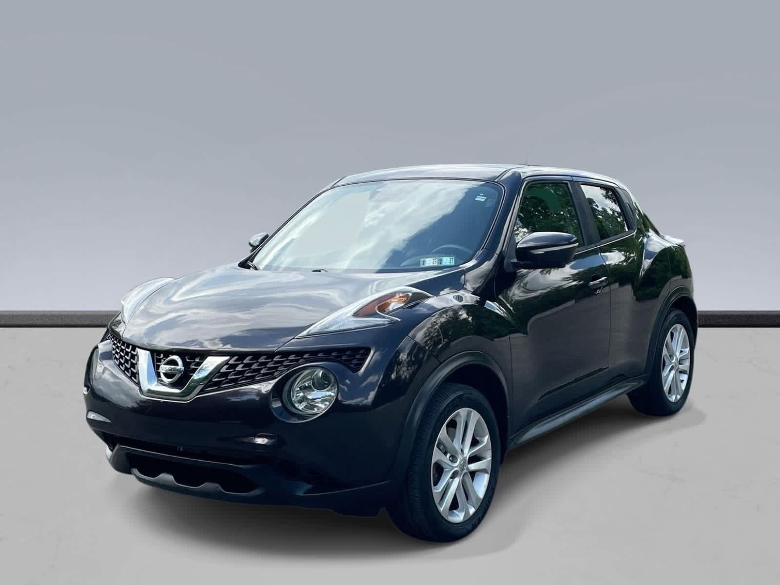 Used 2016 Nissan Juke SV w/ Technology Package