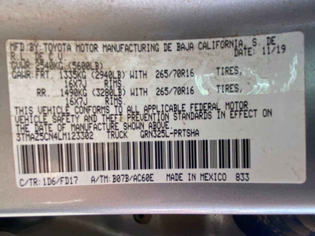 Used 2020 Toyota Tacoma TRD Off-Road w/ Technology Package RWD image 30