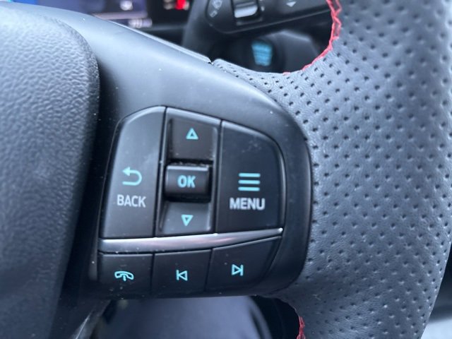 Used 2023 Ford Escape ST-Line image 30