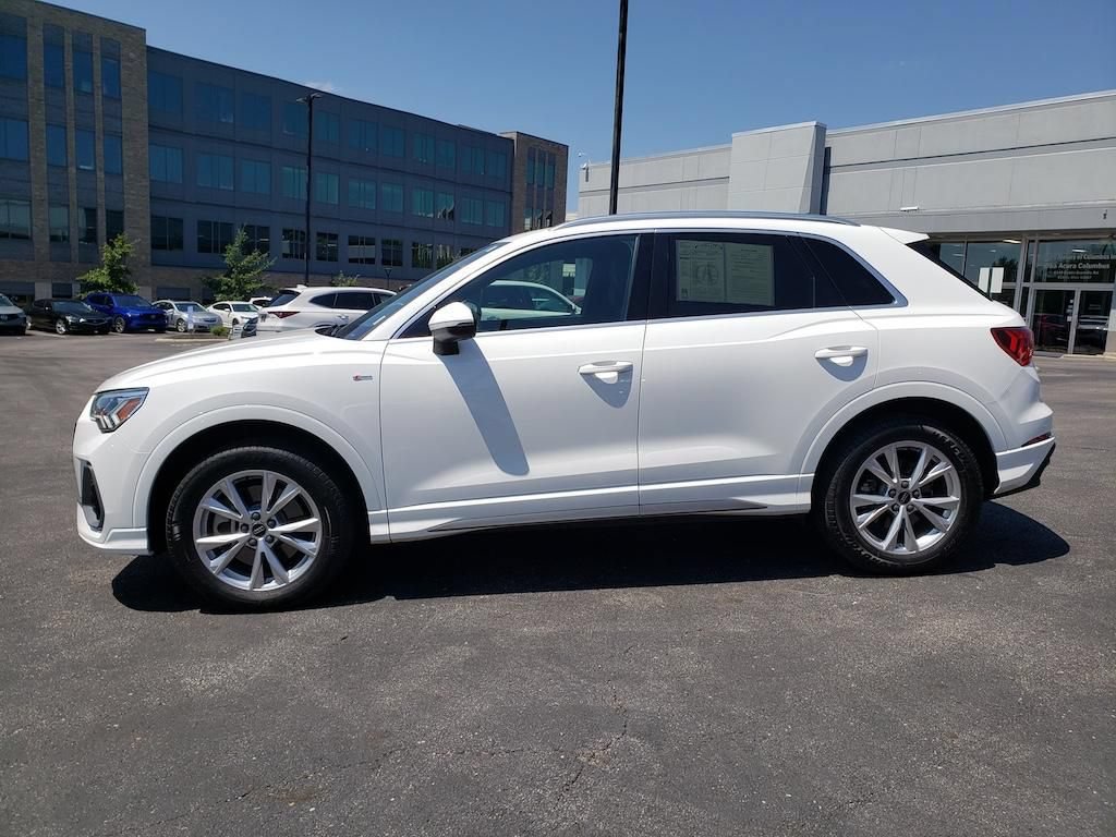 Used 2023 Audi Q3 2.0T Premium AWD/4WD image 4