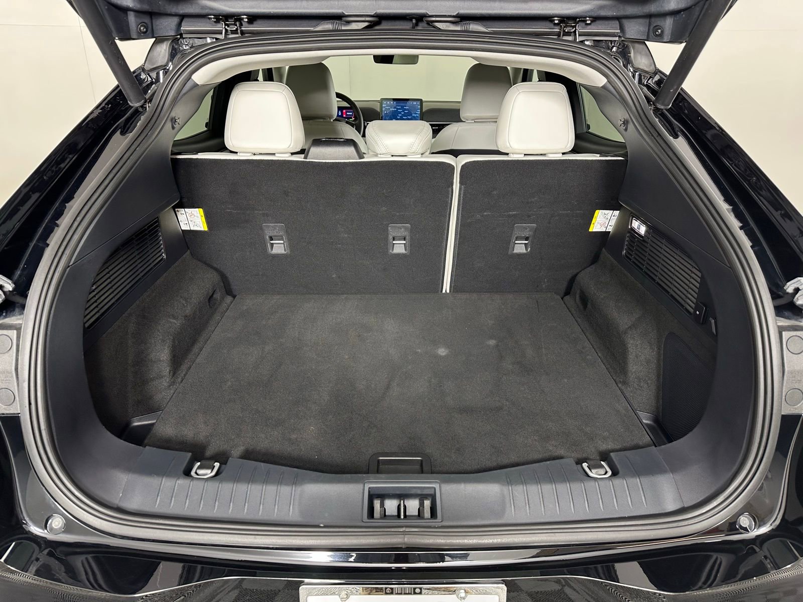 Used 2025 Ford Mustang Mach-E Premium image 29