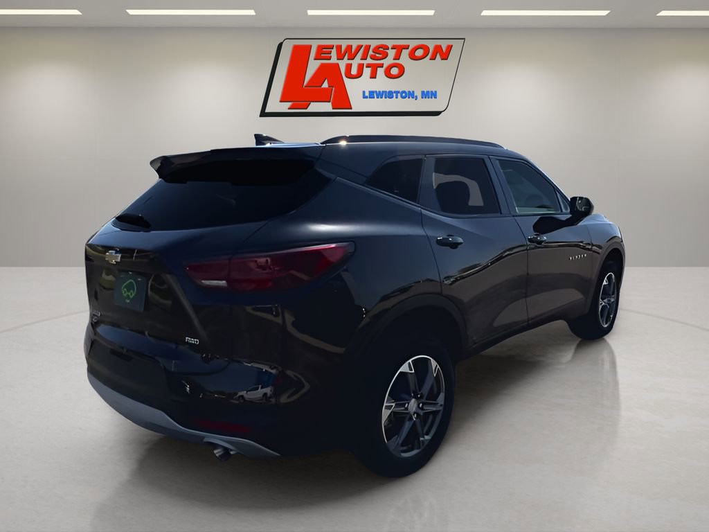 Certified 2025 Chevrolet Blazer LT w/ Convenience Package image 8