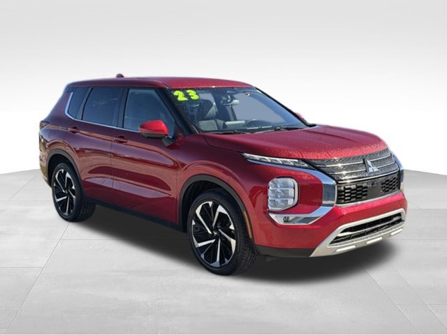 Used 2023 Mitsubishi Outlander ES FWD image 7