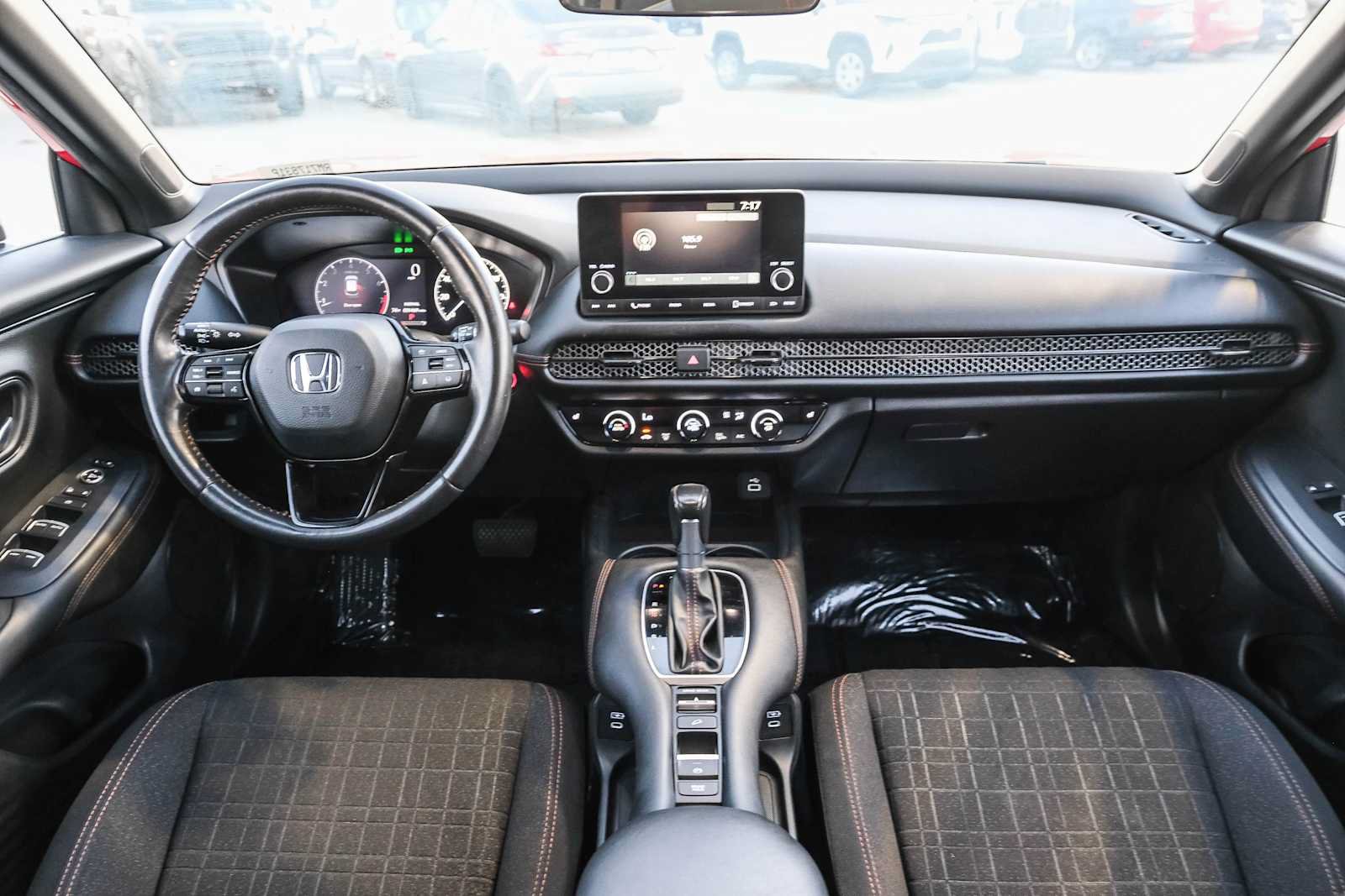Used 2024 Honda HR-V Sport image 15