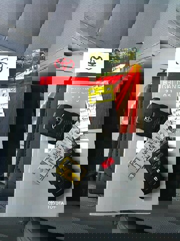 Used 2015 Toyota Highlander Limited image 60