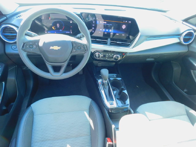 Used 2026 Chevrolet Trax LT FWD image 20