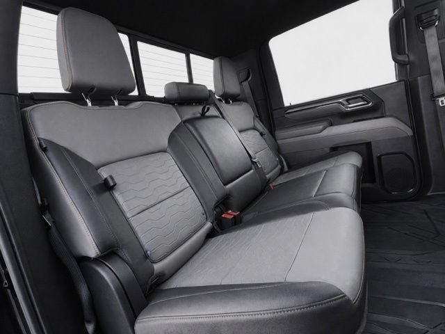 Used 2024 Chevrolet Silverado 2500 ZR2 w/ Technology Package AWD/4WD image 25