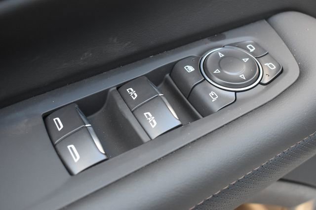 New 2026 Chevrolet Suburban High Country image 30