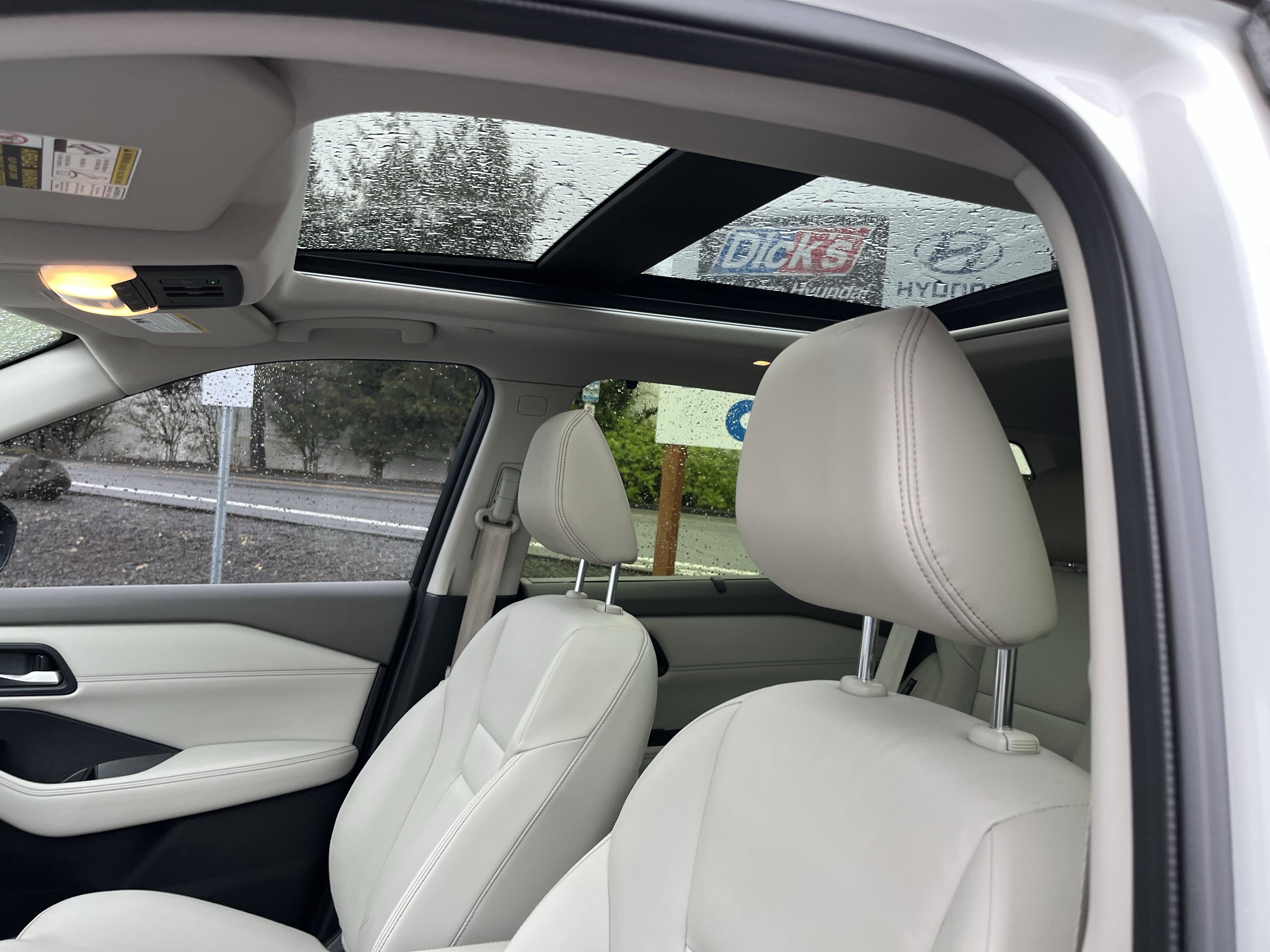 Used 2023 Nissan Rogue SL w/ SL Premium Package AWD/4WD image 18