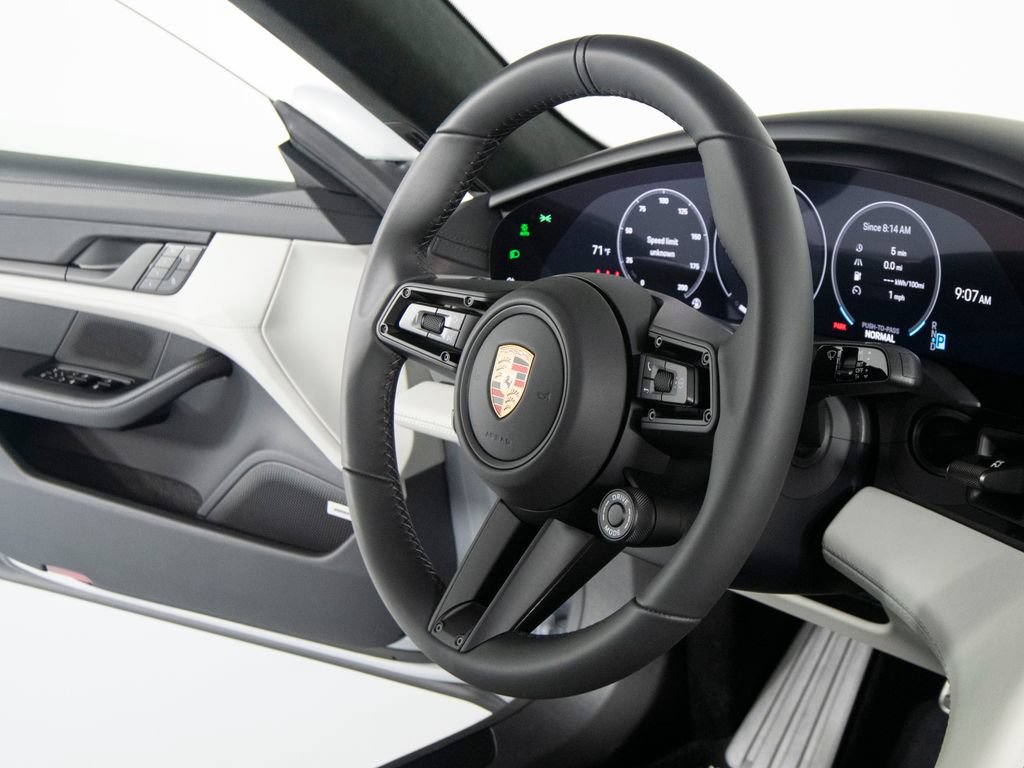 New 2026 Porsche Taycan GTS AWD/4WD image 33