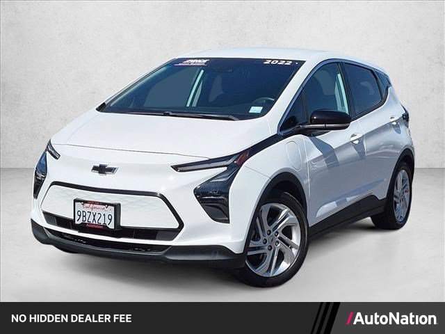 Used 2022 Chevrolet Bolt LT FWD image 1