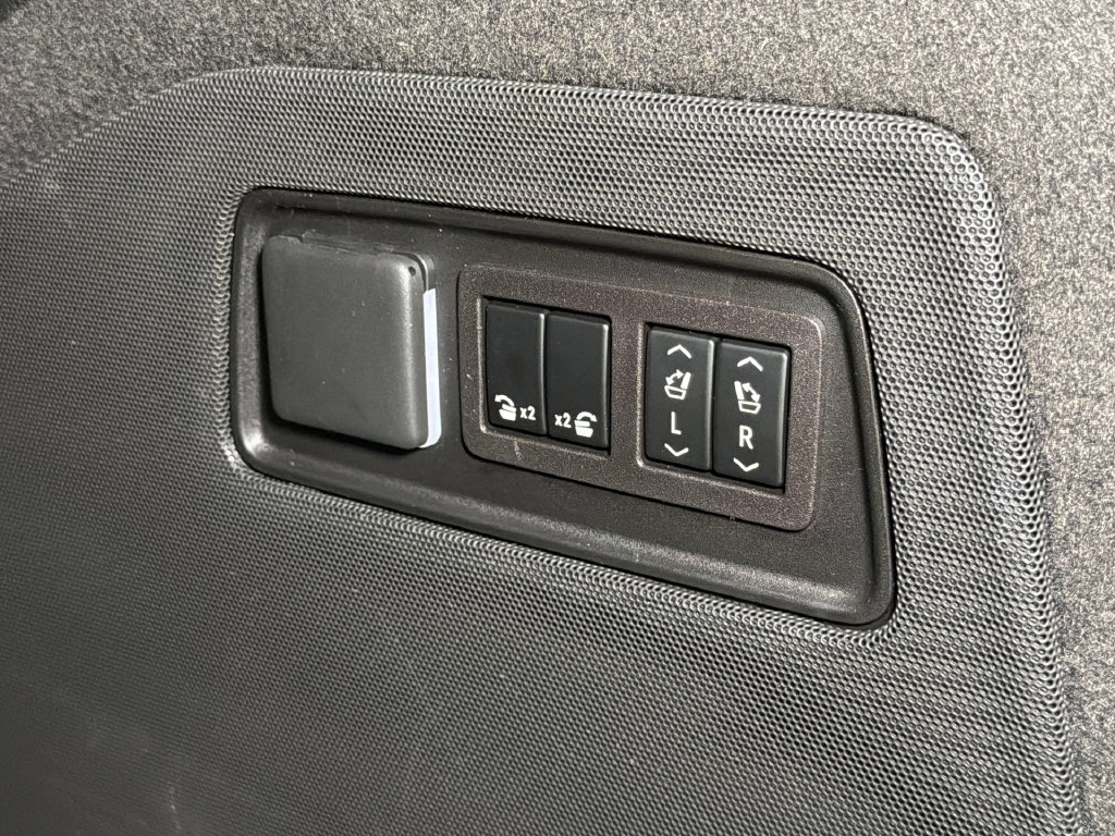 Used 2023 Cadillac Escalade V w/ LPO, Floor Liner Package AWD/4WD image 9