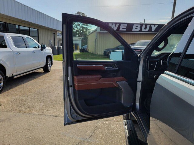 Used 2024 GMC Sierra 1500 Denali Ultimate image 14