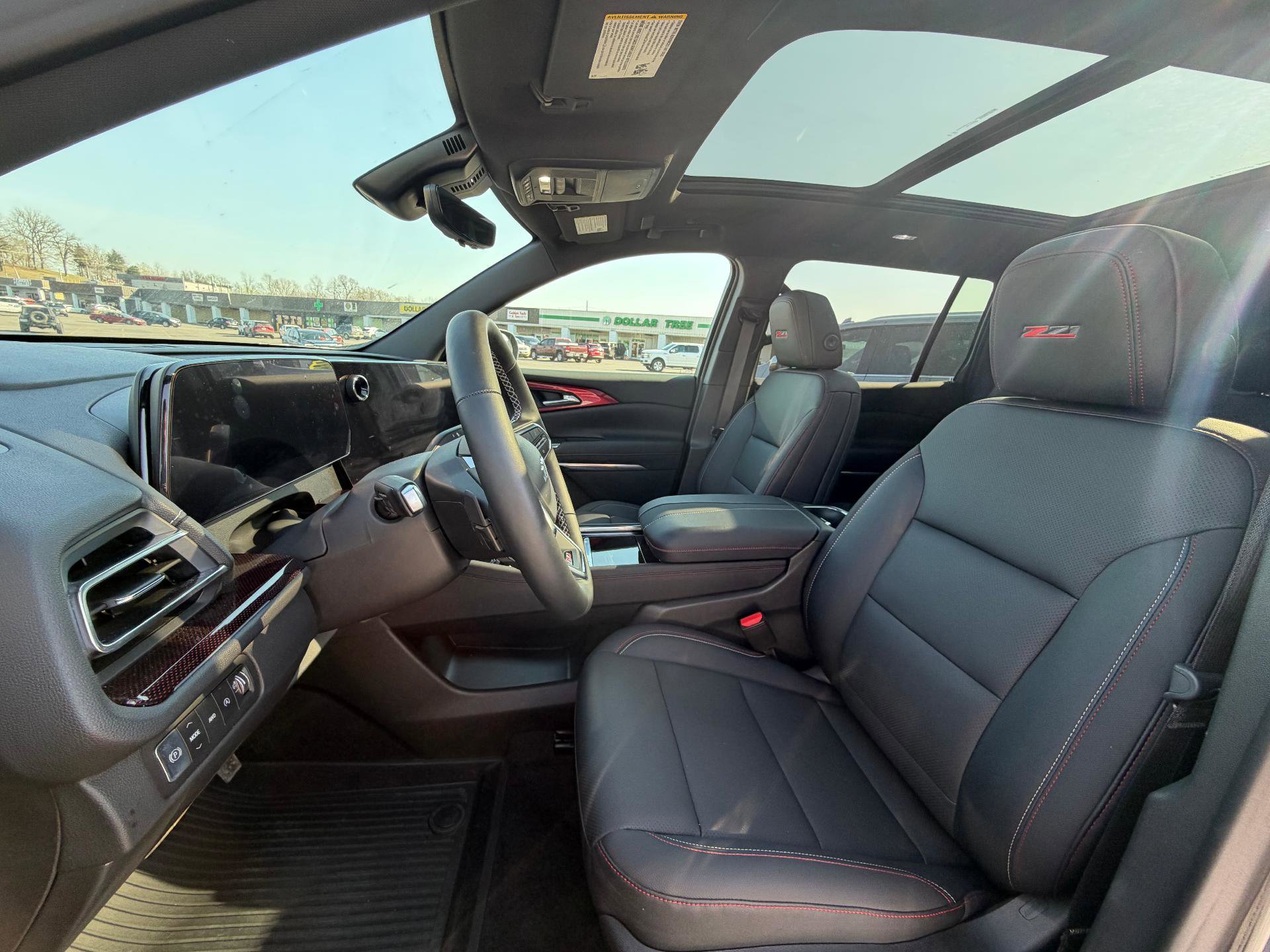 New 2026 Chevrolet Traverse Z71 w/ Driver Confidence Package image 10