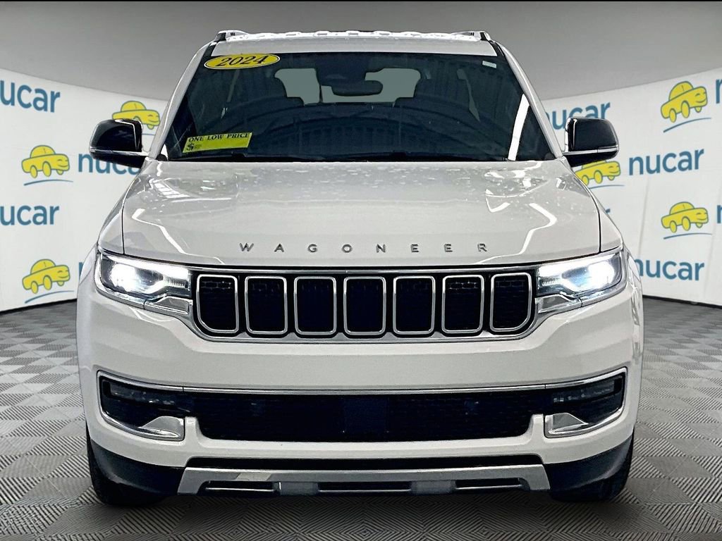 Used 2024 Jeep Wagoneer L Series III w/ Flexible Seating Group image 2