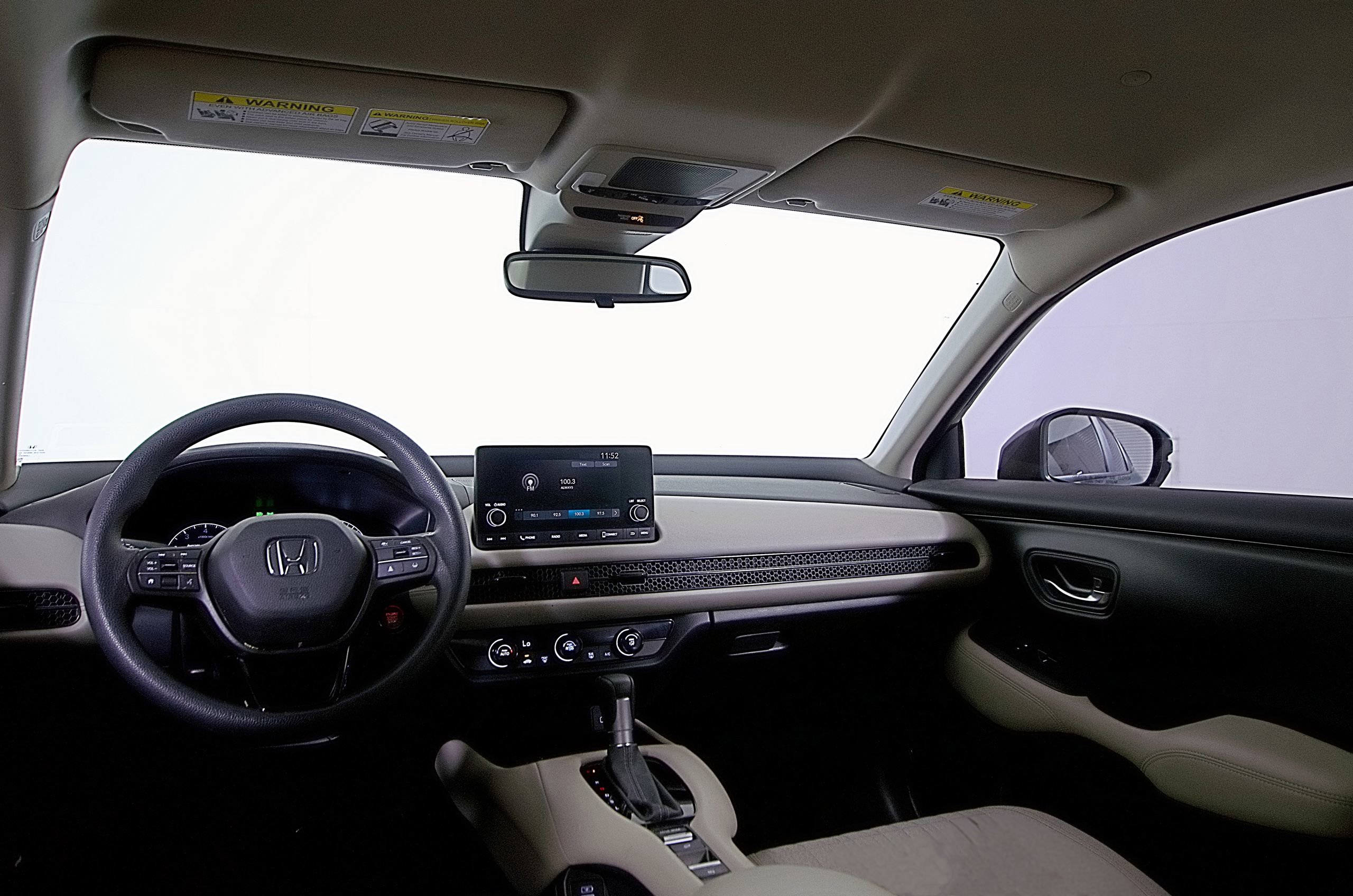 Used 2025 Honda HR-V LX image 12