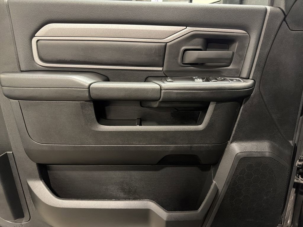 Used 2024 RAM 5500 Tradesman image 13