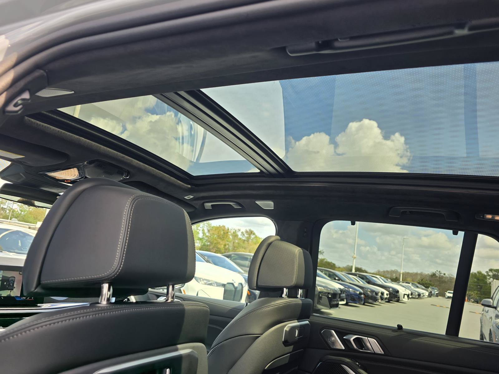 New 2026 BMW X5 M60i AWD/4WD image 26