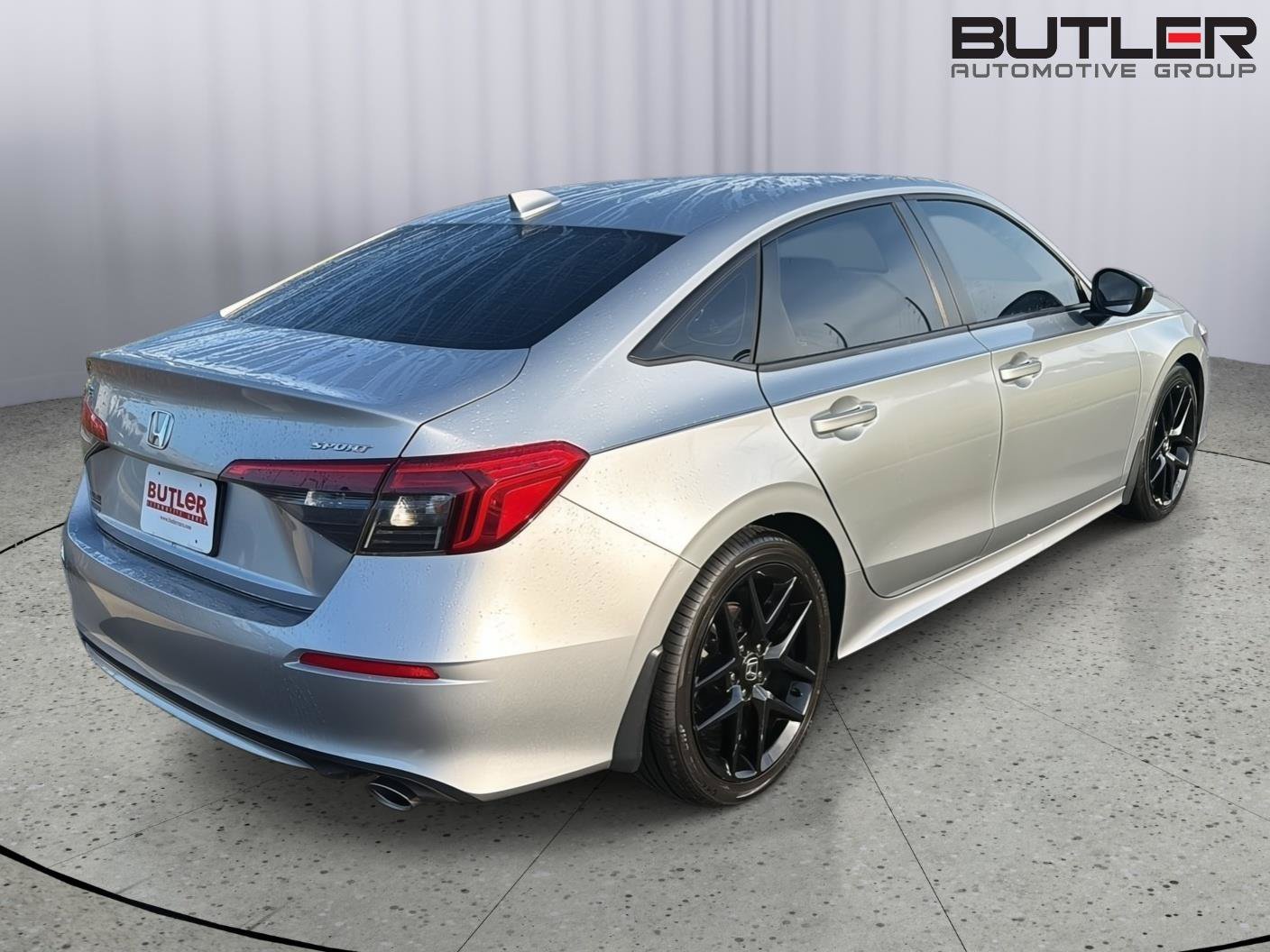 Used 2023 Honda Civic Sport image 6