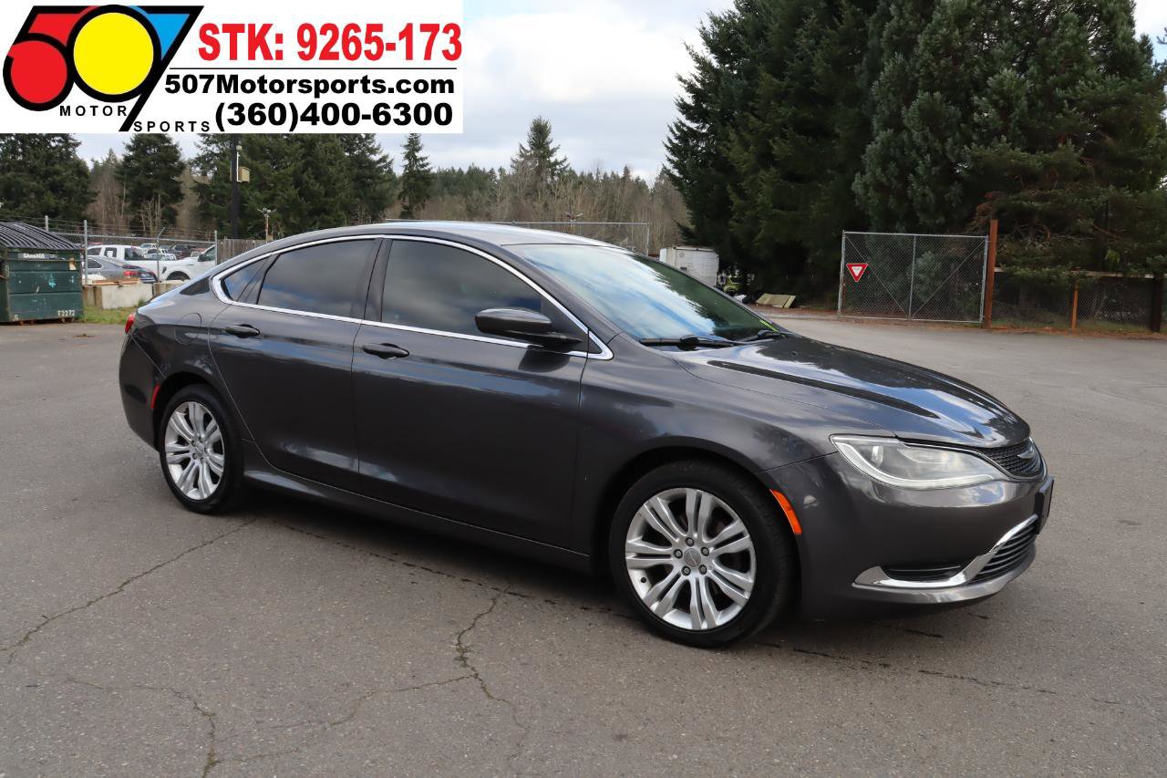 Used 2016 Chrysler 200 Limited w/ Convenience Group image 10