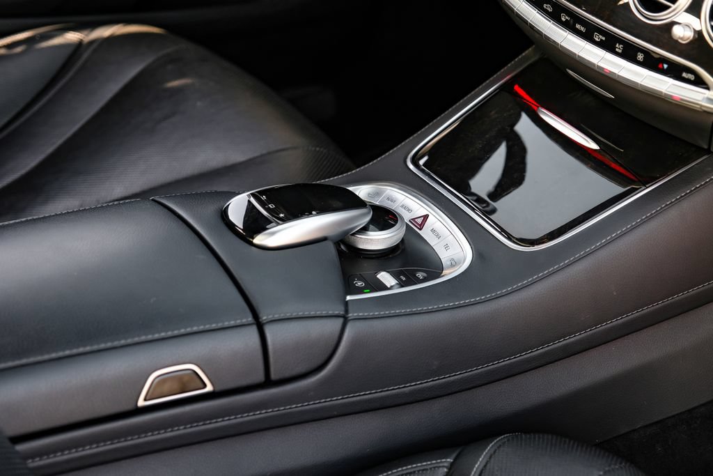Used 2016 Mercedes-Benz S 550 Sedan image 19