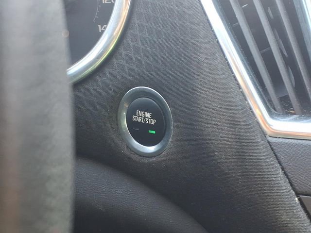 Used 2020 Chevrolet Malibu LT image 18